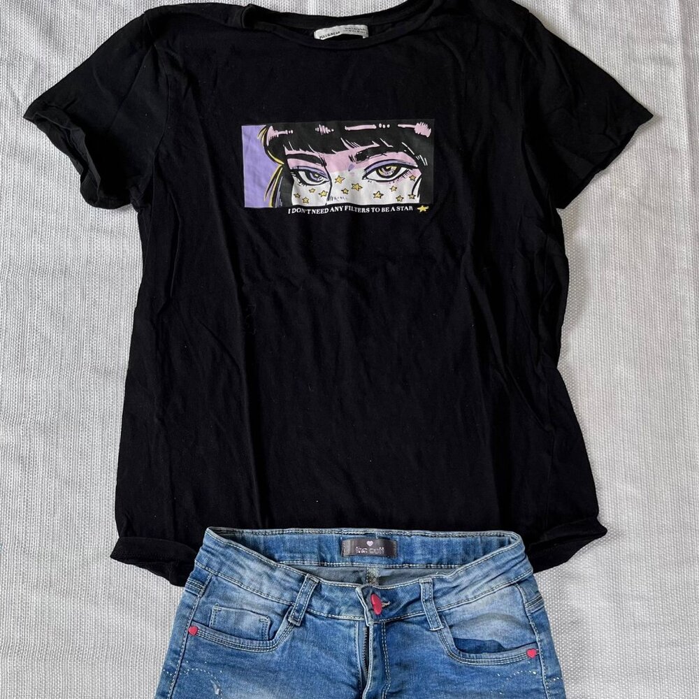 Bershka T-Shirt & Shorts (El Cott, Spain)